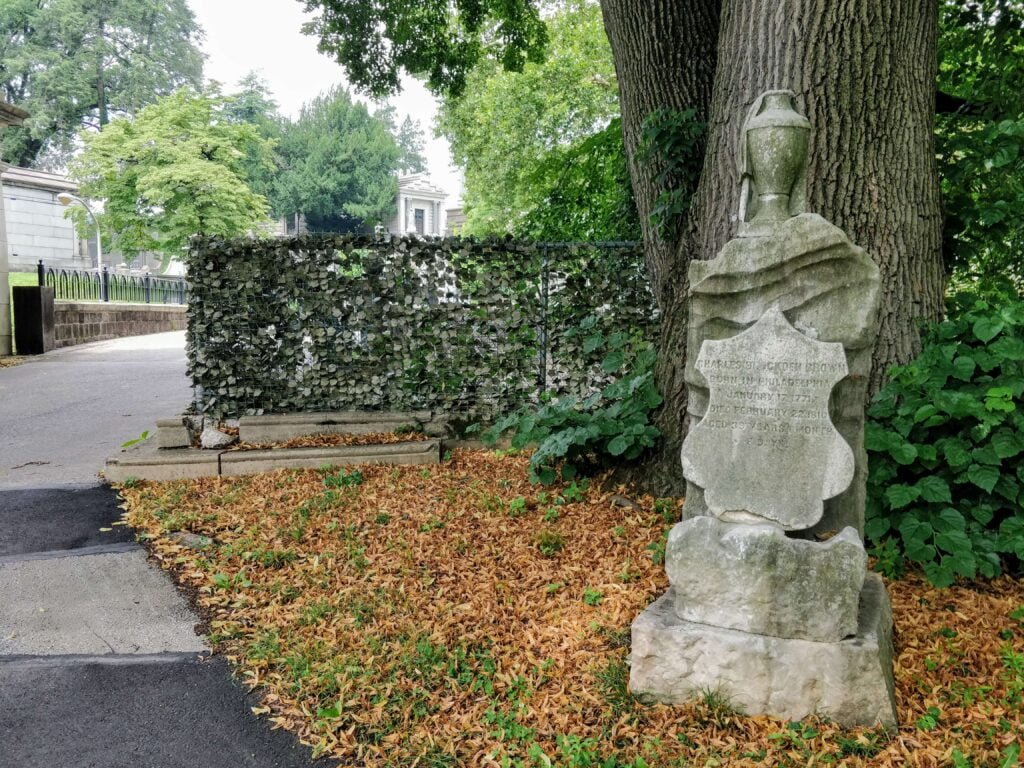 Laurel Hill Cemetery - Y'All Went Where?