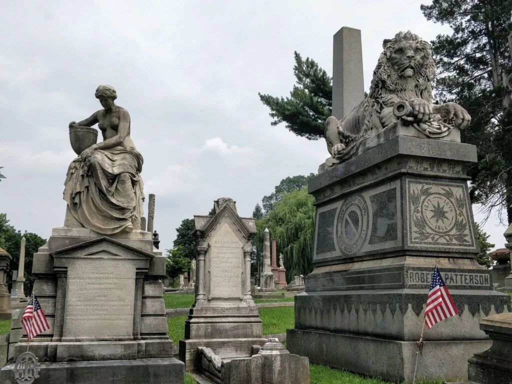 Artblog  Monuments to death, a stroll through Laurel Hill Cemetery