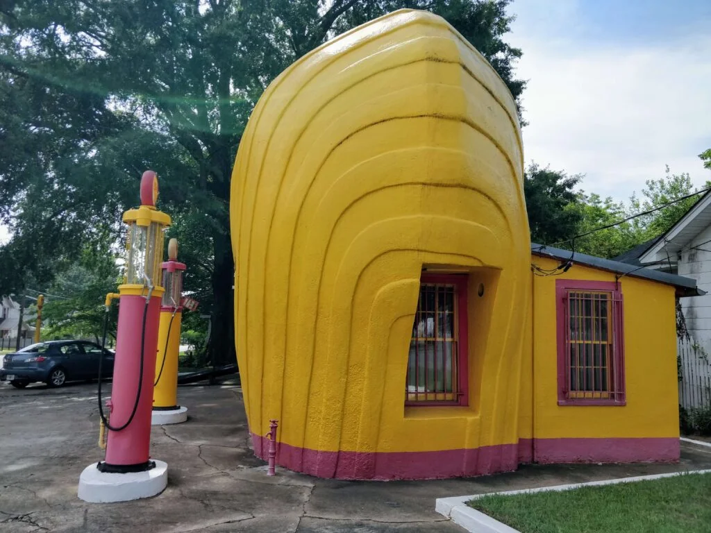 Winston-Salem North Carolina Shell Station Side Shot